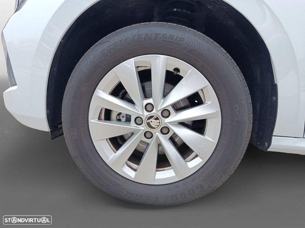 Skoda Kamiq 1.0 TSI DSG - 14