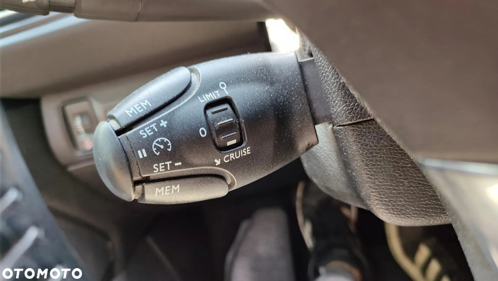 Peugeot 308 1.5 BlueHDi Active S&S - 20