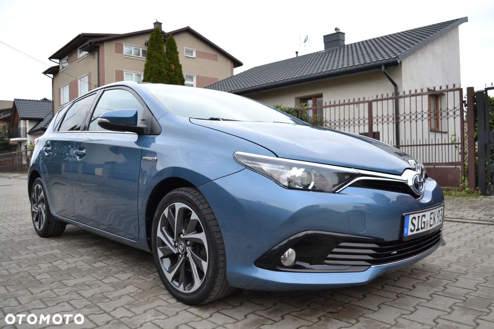 Toyota Auris - 10