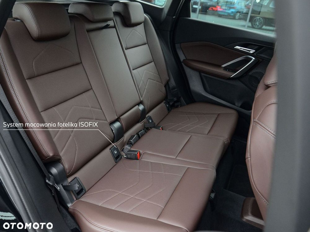 BMW X1 - 32