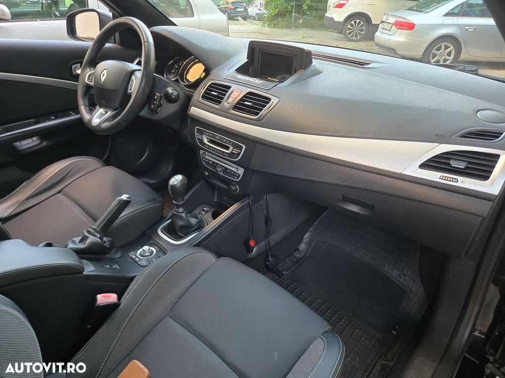 Renault Megane - 40