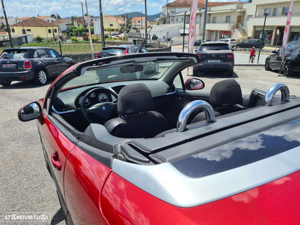 Peugeot 207 CC 1.6 - 12