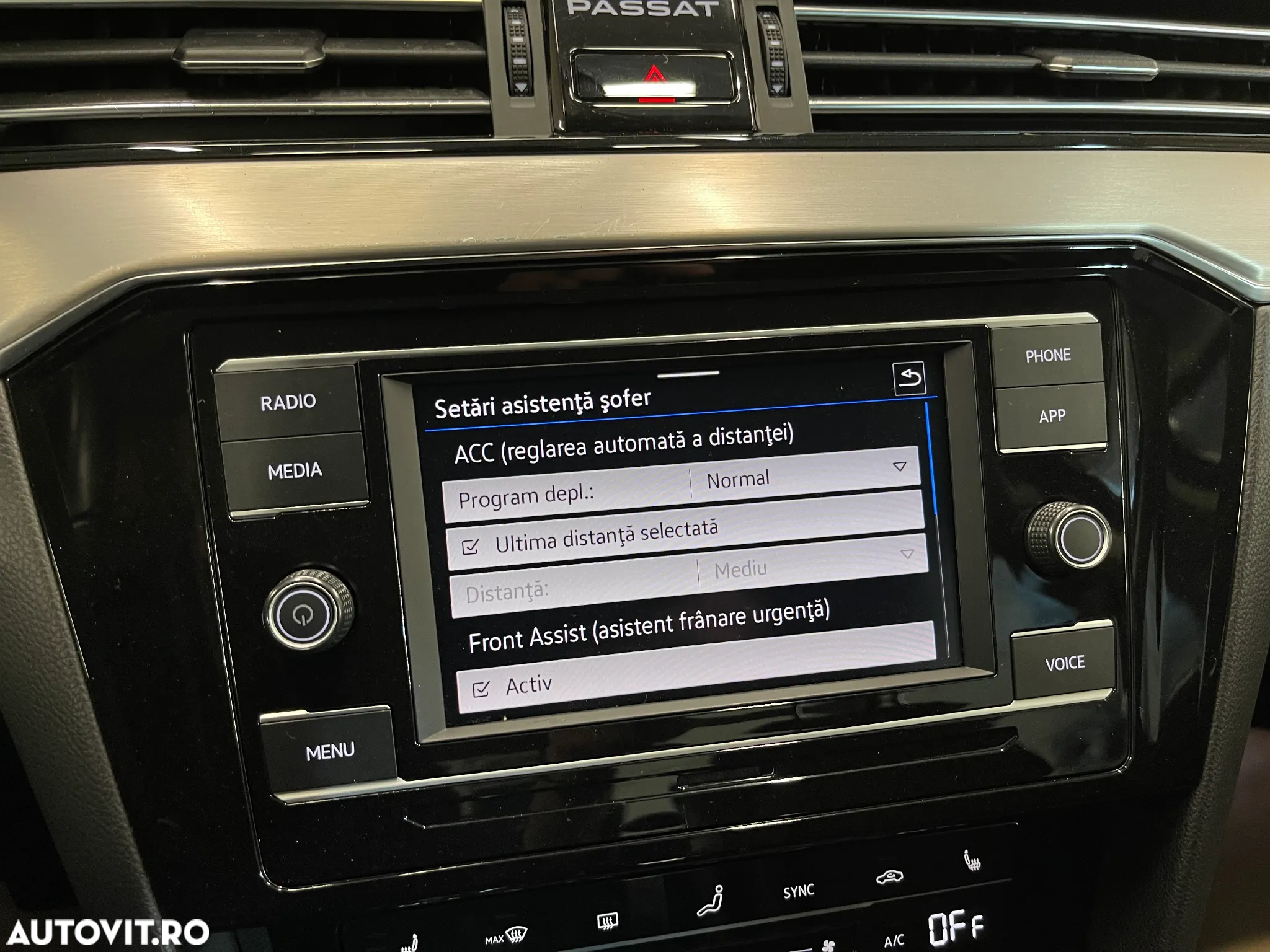 Volkswagen Passat 2.0 TDI DSG Highline - 16