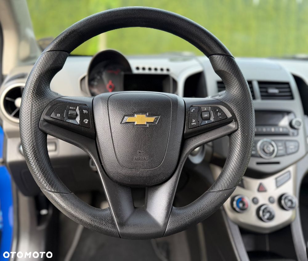 Chevrolet Aveo 1.2 LS+ - 34