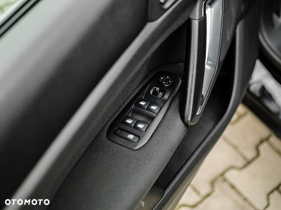 Peugeot 308 SW BlueHDi 120 Stop & Start Allure - 16