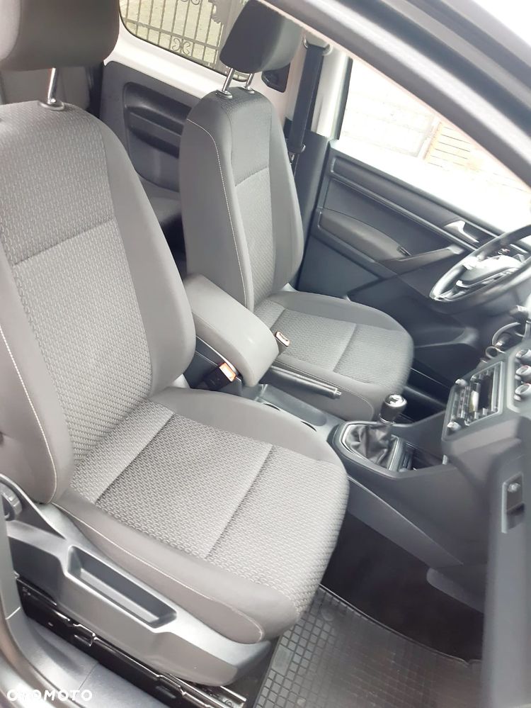 Volkswagen Caddy - 15