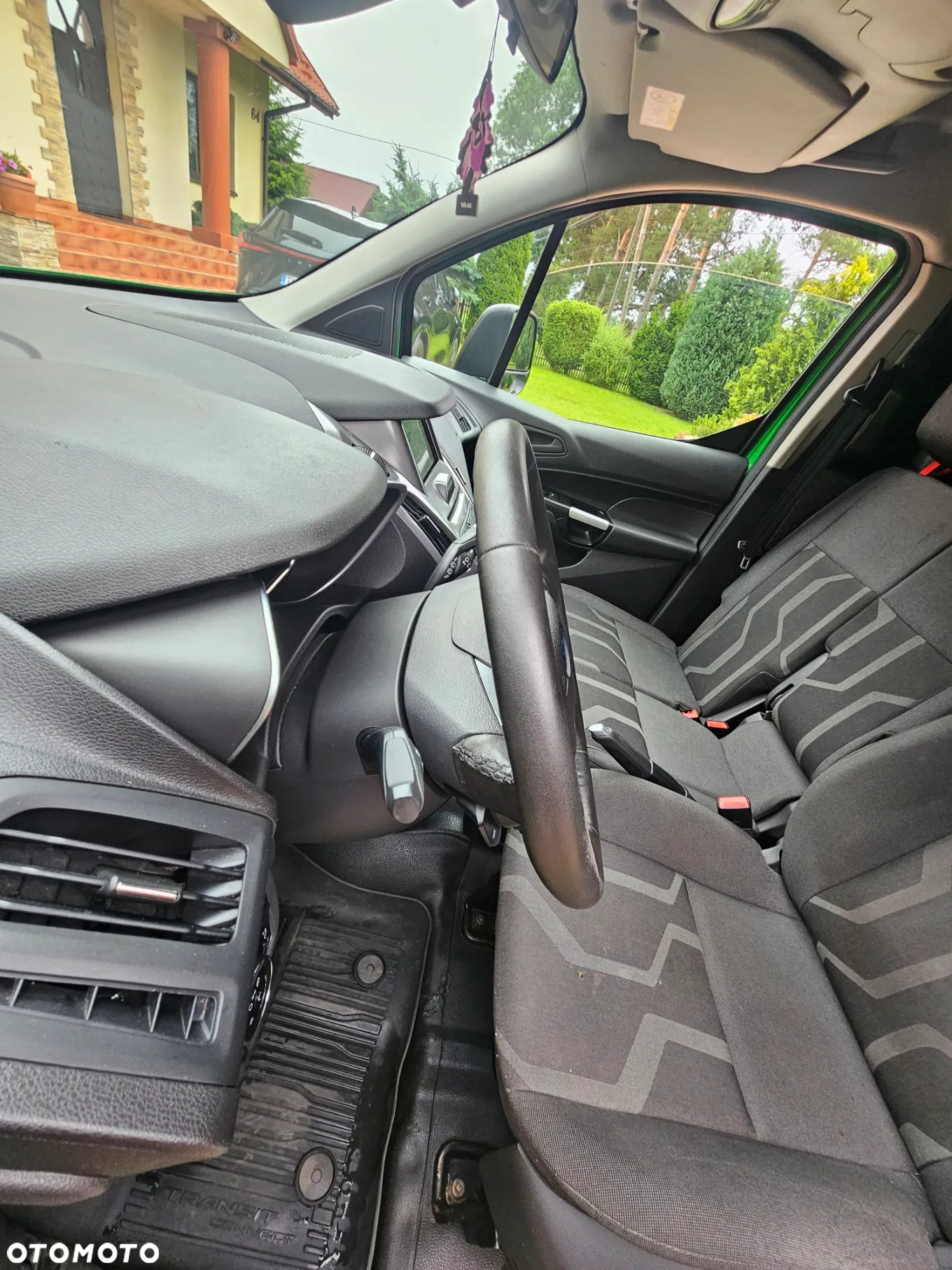 Ford Transit Connect - 29