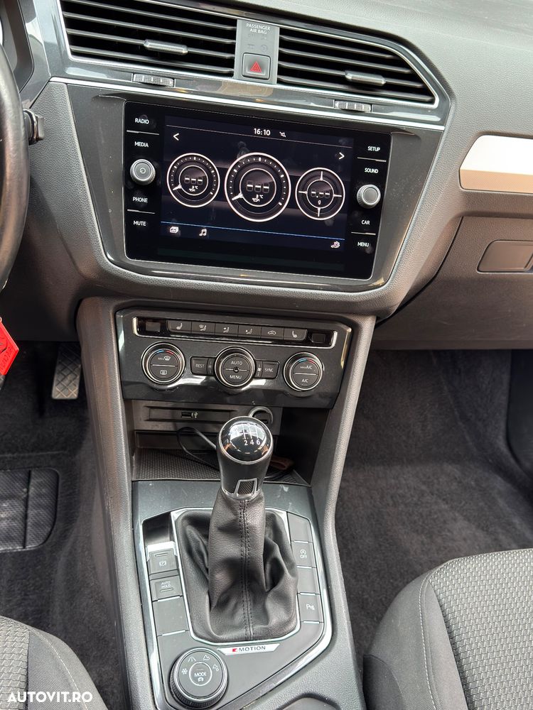 Volkswagen Tiguan 2.0 TDI DPF 4Mot Trendline - 10
