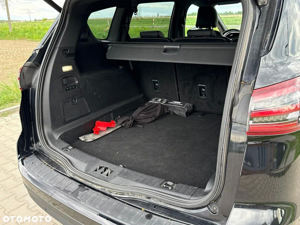 Ford S-Max 2.5 Duratec FHEV ST-LINE - 16