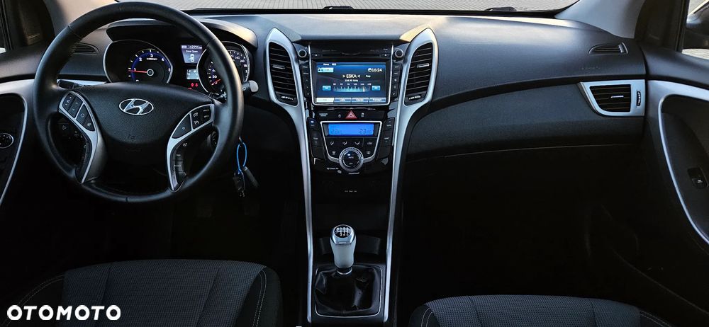 Hyundai i30 1.6 CRDi BlueDrive Go - 8