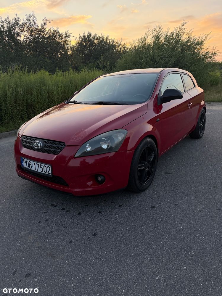 Kia Ceed 1.4 Comfort - 1