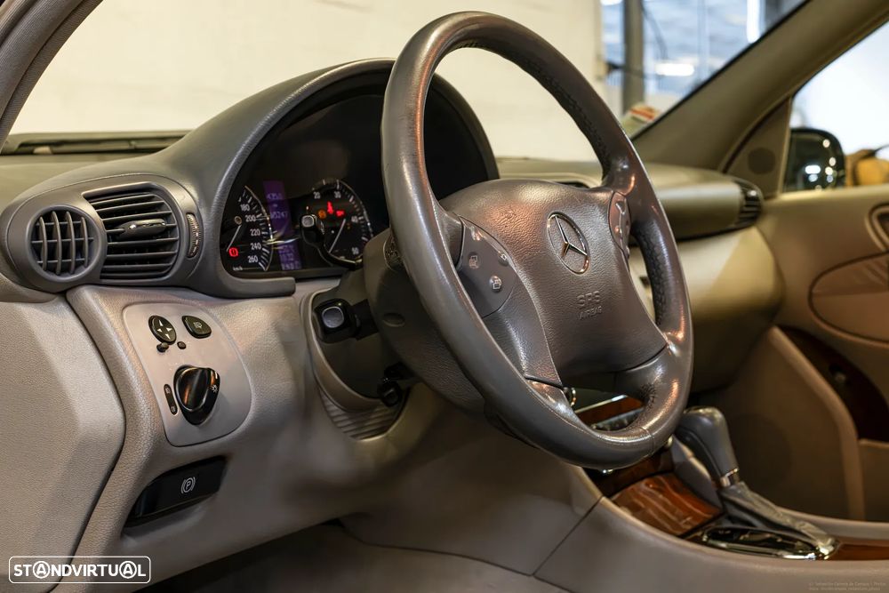 Mercedes-Benz C 200 CDI Auto Avantgarde - 12