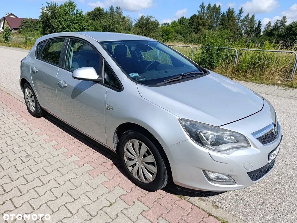 Opel Astra 2009 photo 5