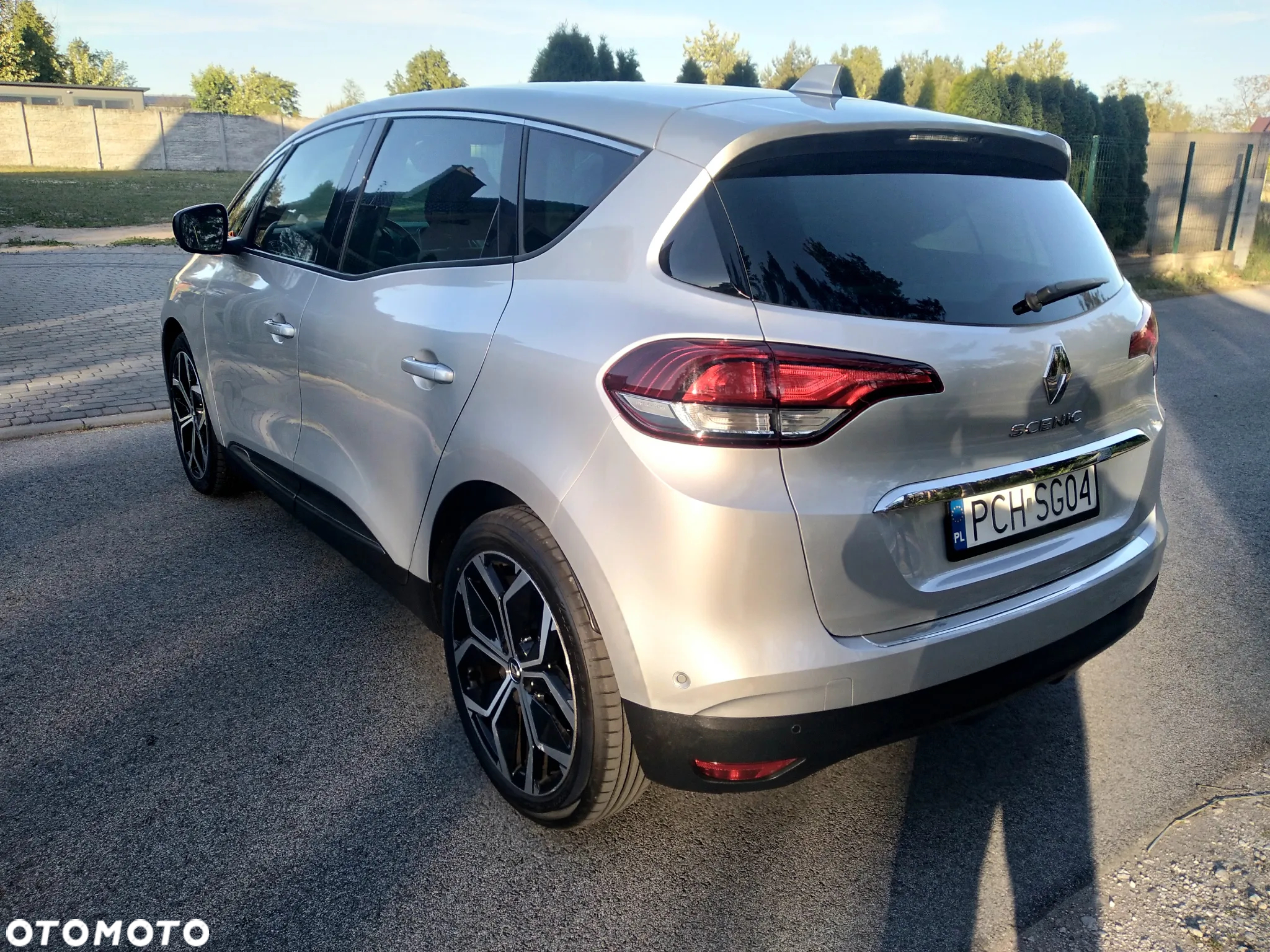 Renault Scenic ENERGY TCe 140 EDC INTENS - 5