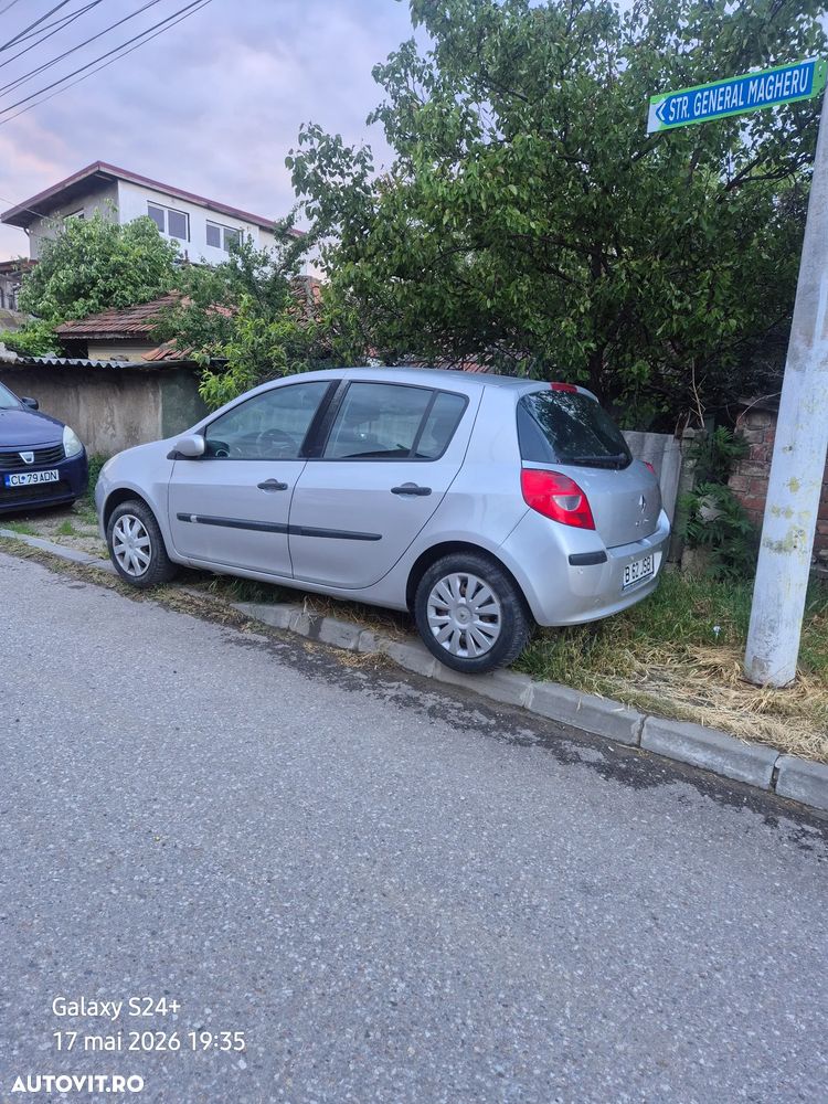 Renault Clio III 1.5 dCi Expression - 4
