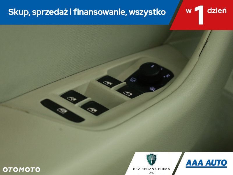 Volkswagen Passat Variant - 18