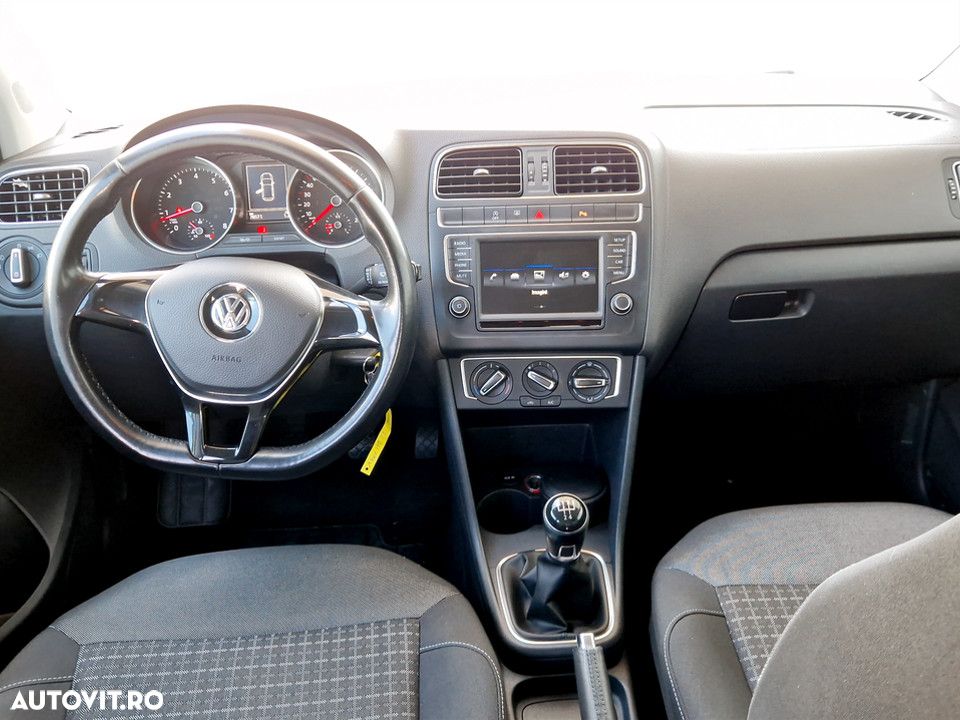 Volkswagen Polo 1.2 TSI BMT Comfortline - 13