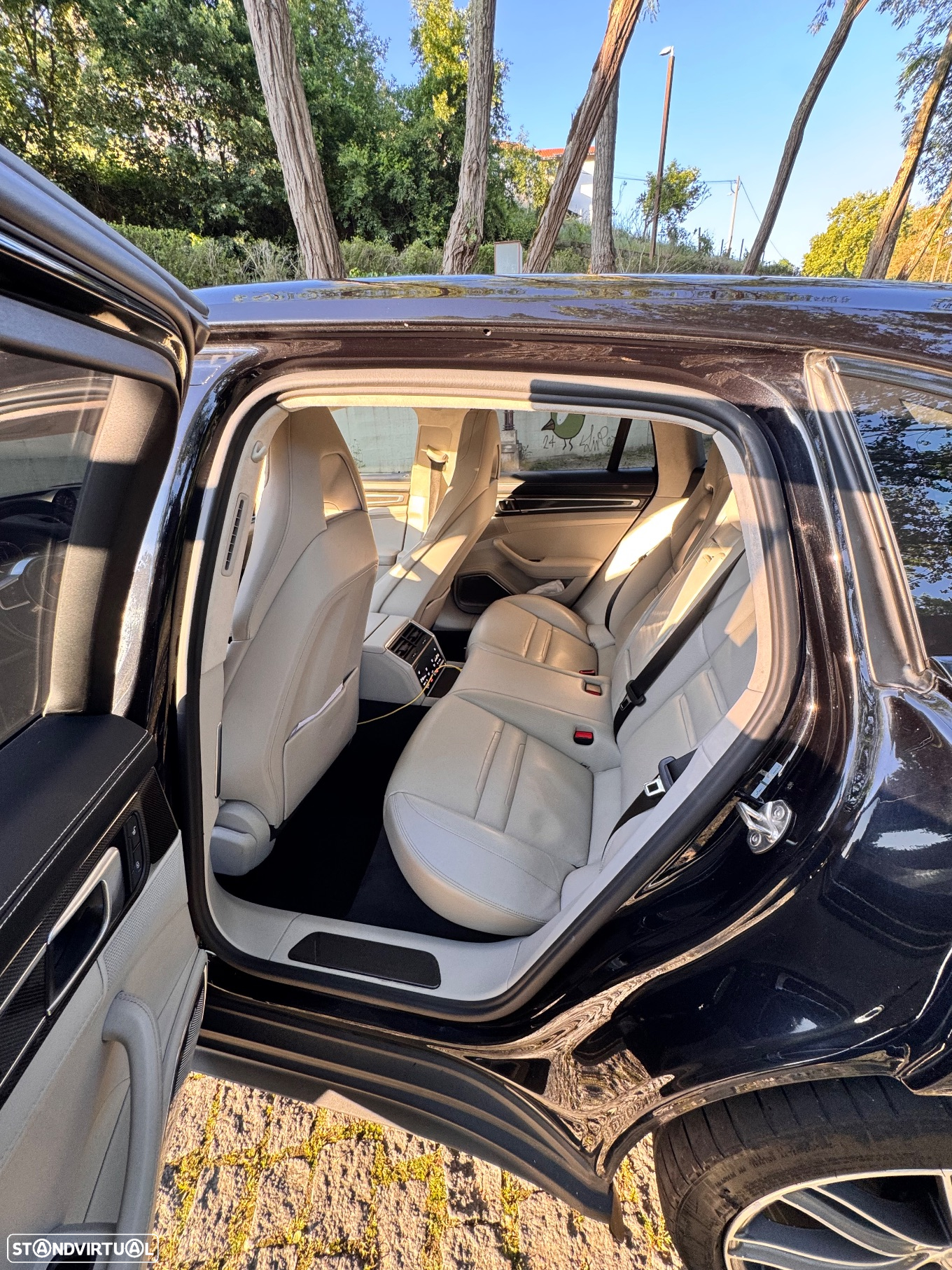 Porsche Panamera Sport Turismo Turbo S E-Hybrid - 9