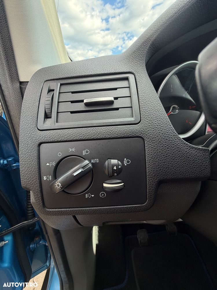 Ford Kuga 2.0 TDCi 4x4 Titanium - 11