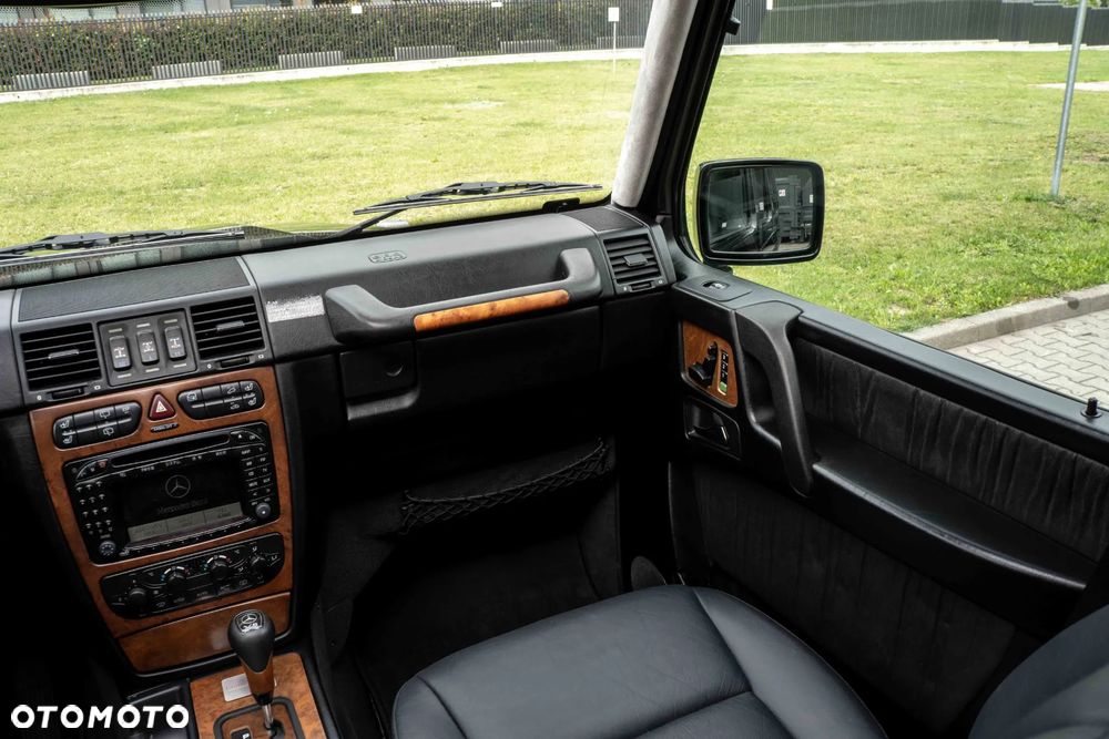 Mercedes-Benz Klasa G 500 Automatik Grand Edition - 25
