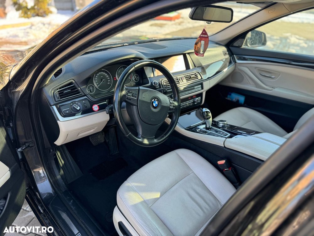 BMW Seria 5 525d xDrive - 6