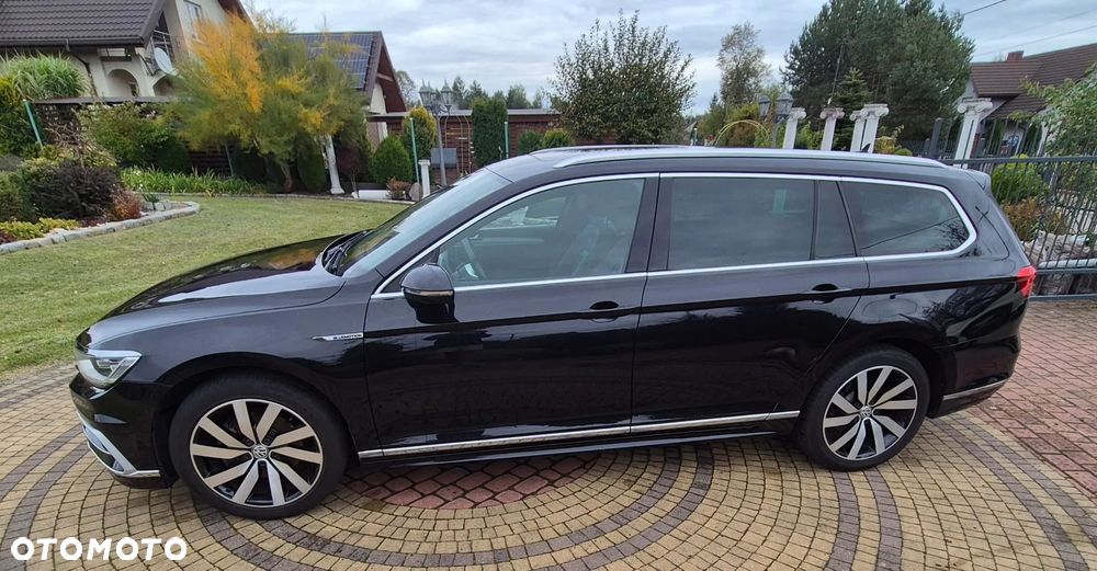 Volkswagen Passat - 13