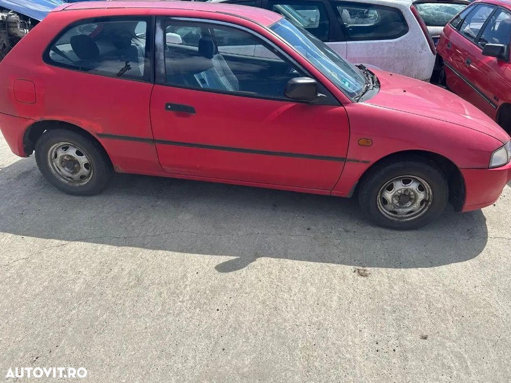 Dezmembrez Mitsubishi Colt 1998 HATCHBACK 1.3i, COD MOTOR :4G13 - 3