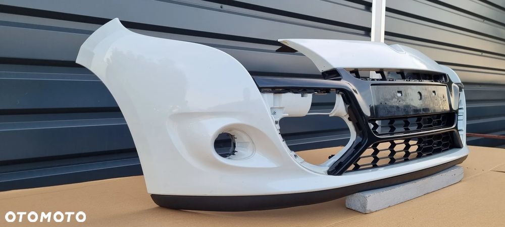 Renault Megane III Lift Coupe 2013- zderzak przód oryginał MC081 - 5