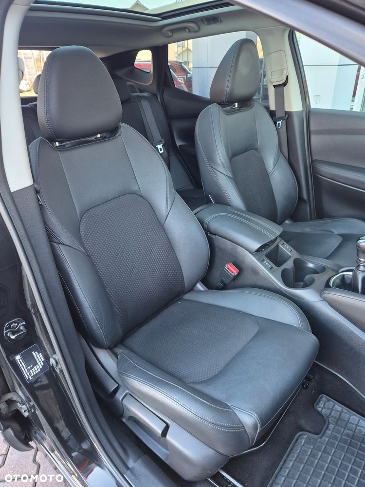 Nissan Qashqai 1.2 DIG-T Tekna EU6 - 12