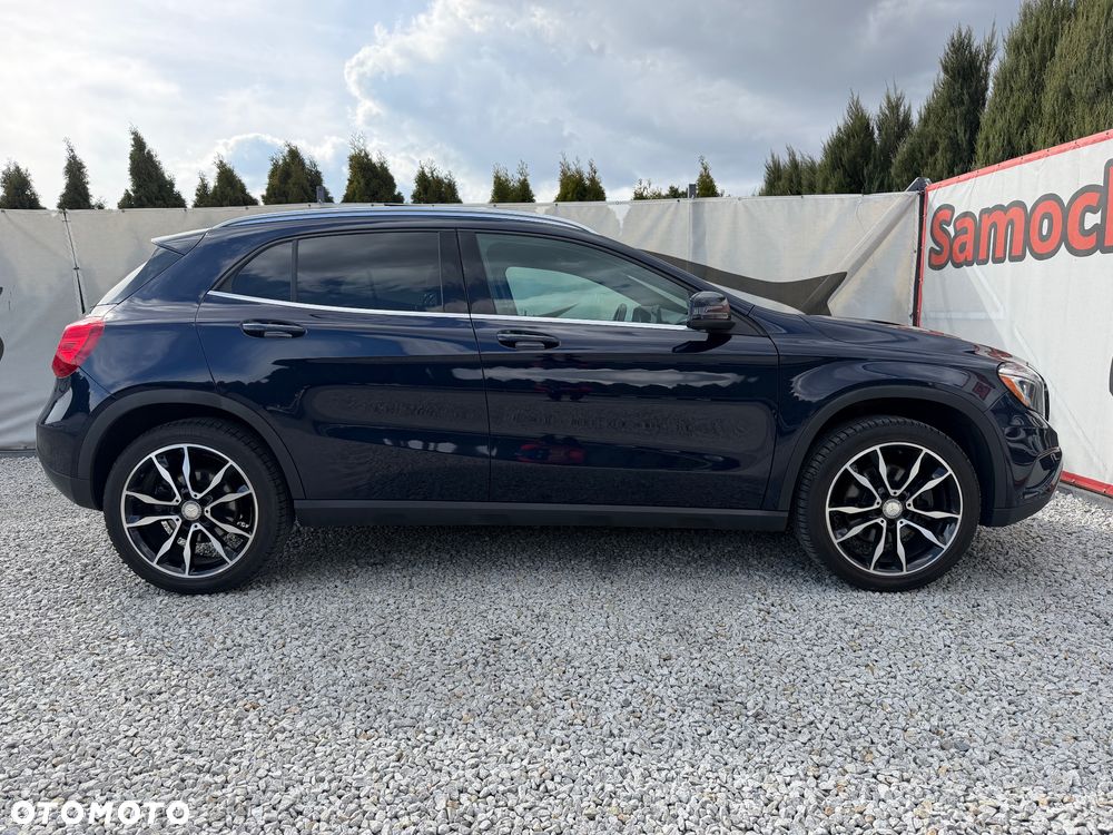 Mercedes-Benz GLA 250 4Matic 7G-DCT Edition 1 - 13