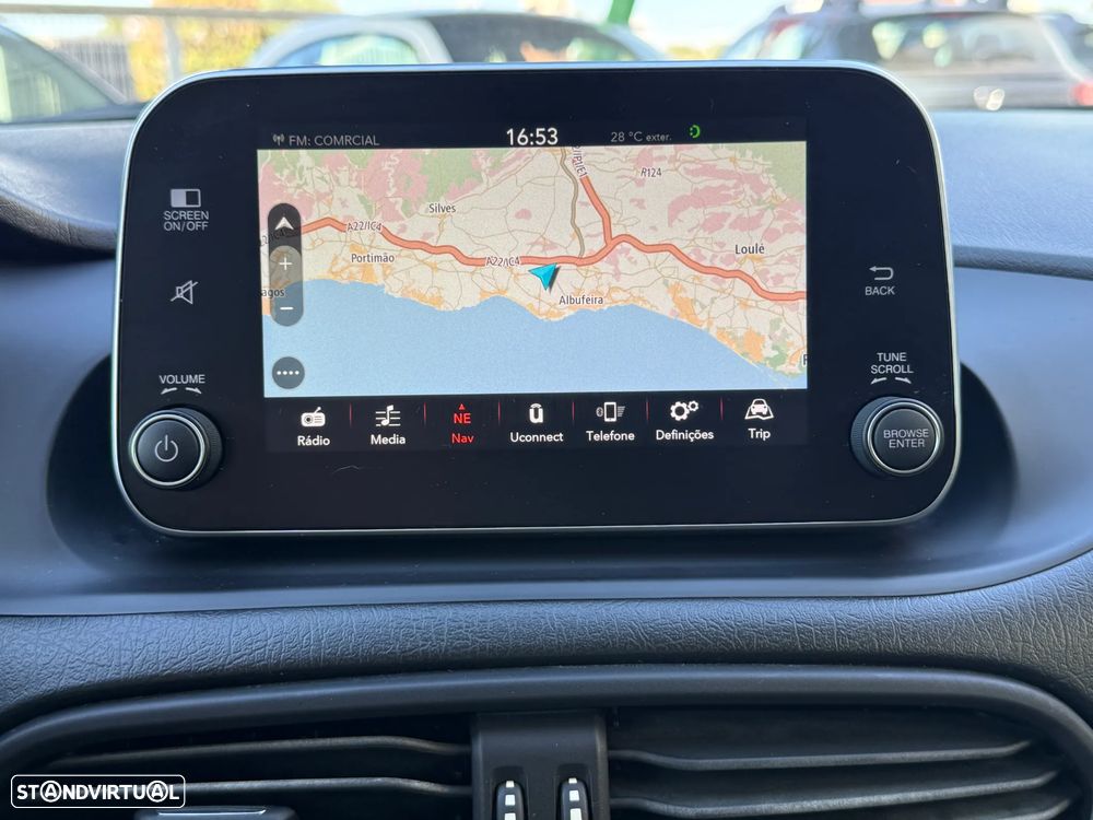 Fiat Tipo Station Wagon 1.3 M-Jet Lounge Tech - 30