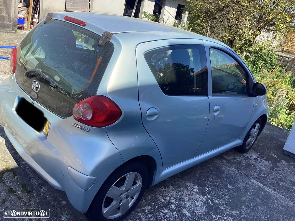 Toyota Aygo 1.0 Plus Sport Pack - 1