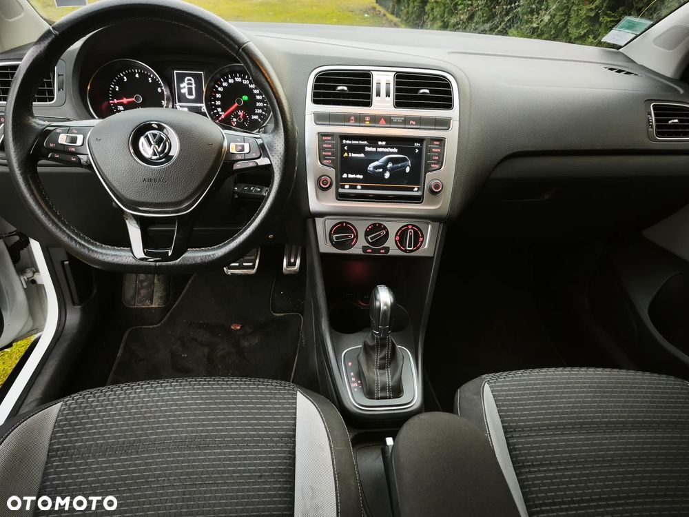 Volkswagen Polo Cross - 13