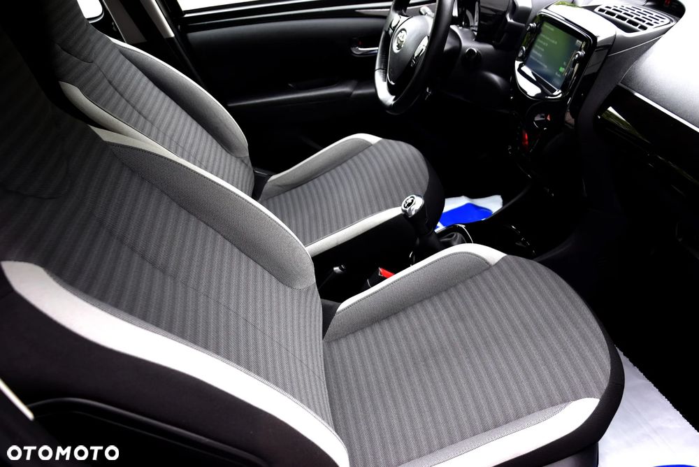 Toyota Aygo 1.0 VVT-i Color Edition - 18