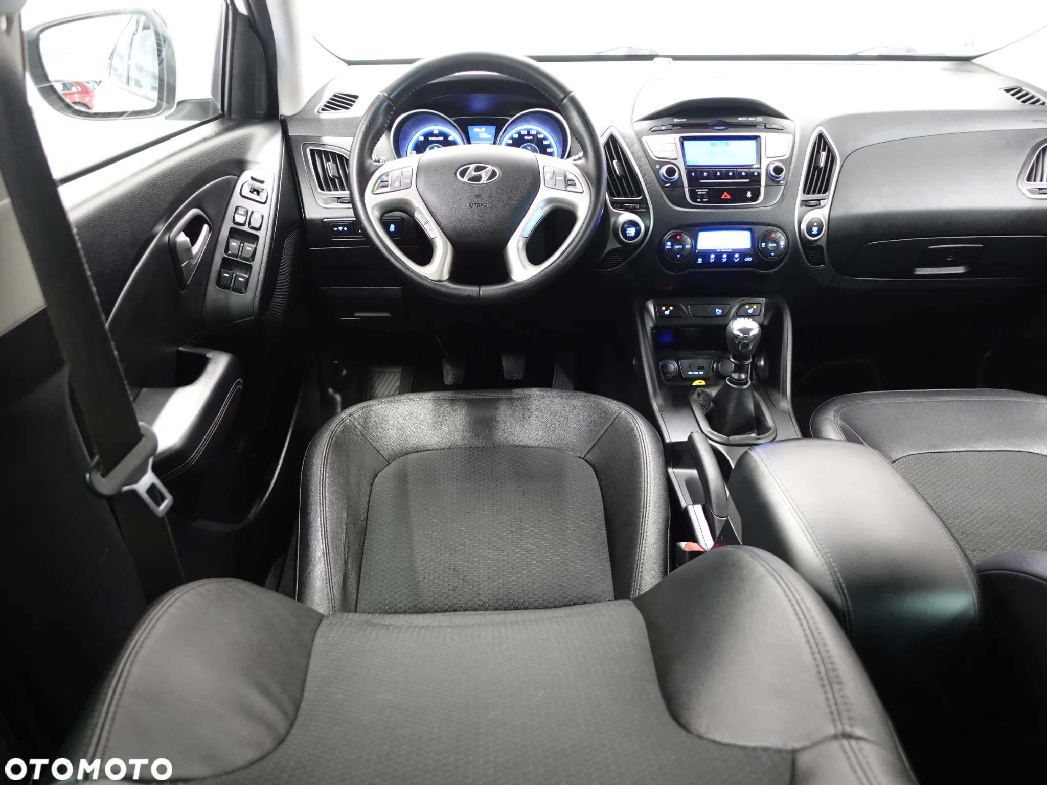Hyundai ix35 2.0 CRDi 4WD Premium - 29