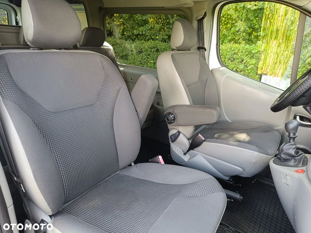 Opel Vivaro L2H1 2.9t - 11