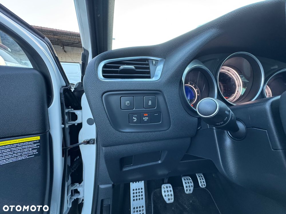 Citroën DS4 BlueHDi 150 S&S SoChic - 22