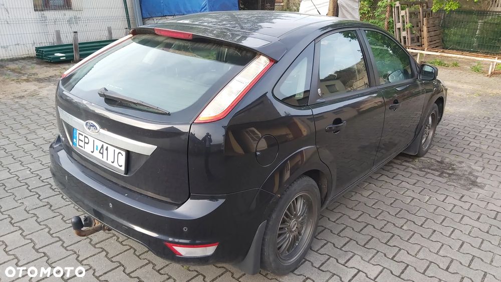Ford Focus 1.6 Ti-VCT Ghia - 4