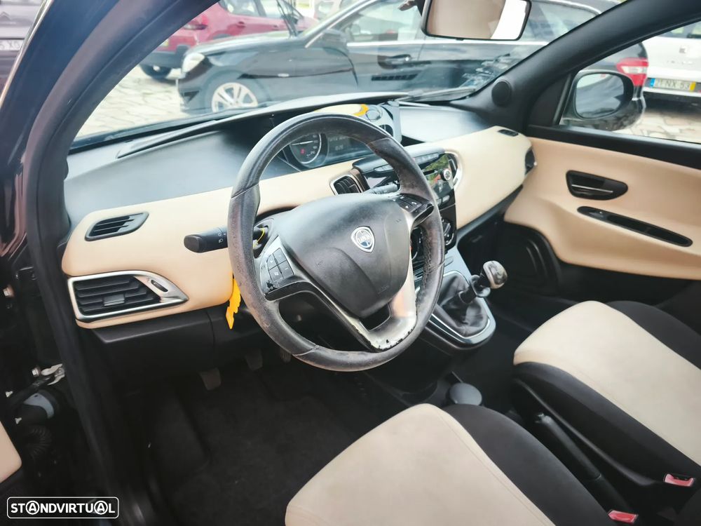 Fiat Panda 1.3 16V M-jet 4x4 Cross 280 - 17