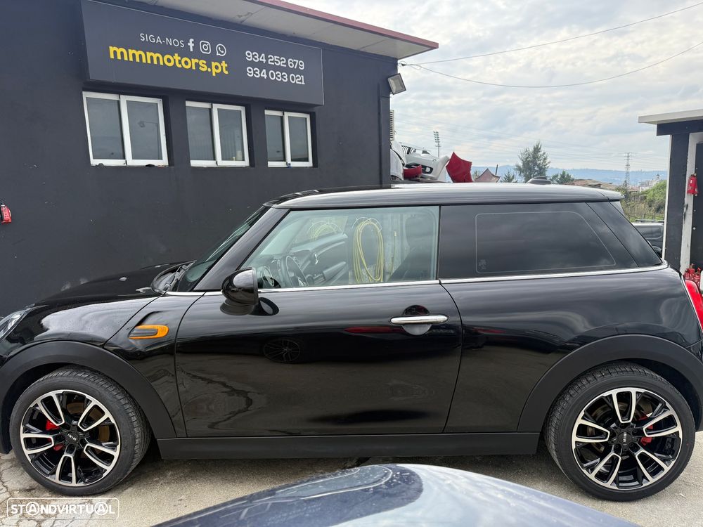 MINI 3 Portas Cooper D - 2