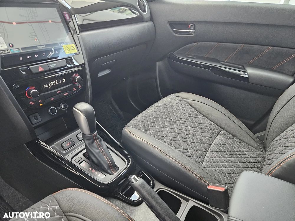 Suzuki Vitara 1.4 Boosterjet 6AT MHEV Spirit - 12