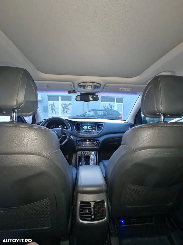 Hyundai Tucson - 16