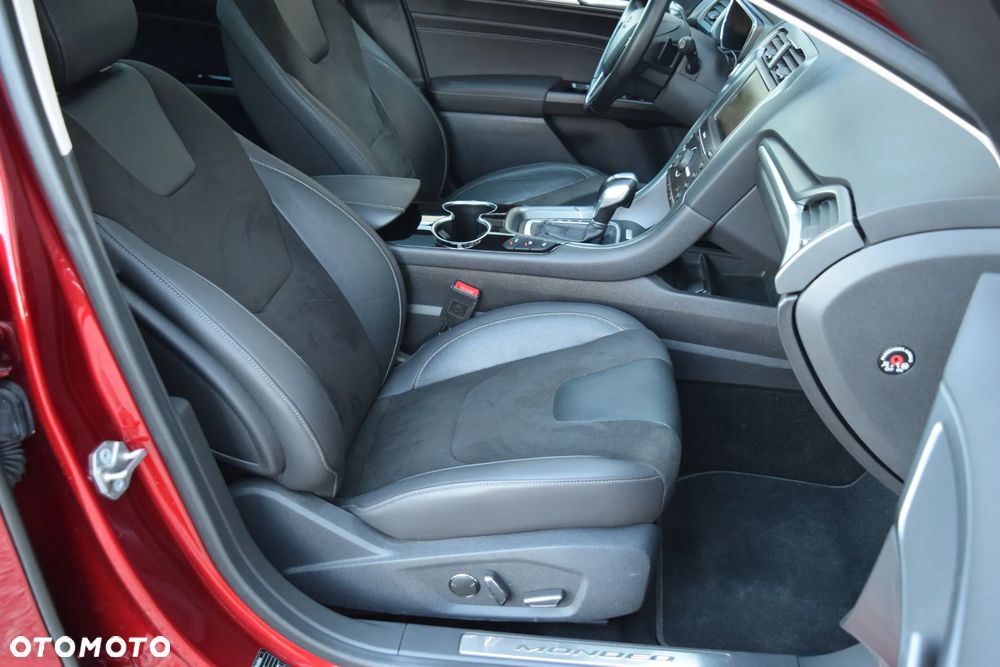 Ford Mondeo 2.0 TDCi STart-Stopp PowerShift-Aut ST-Line - 37