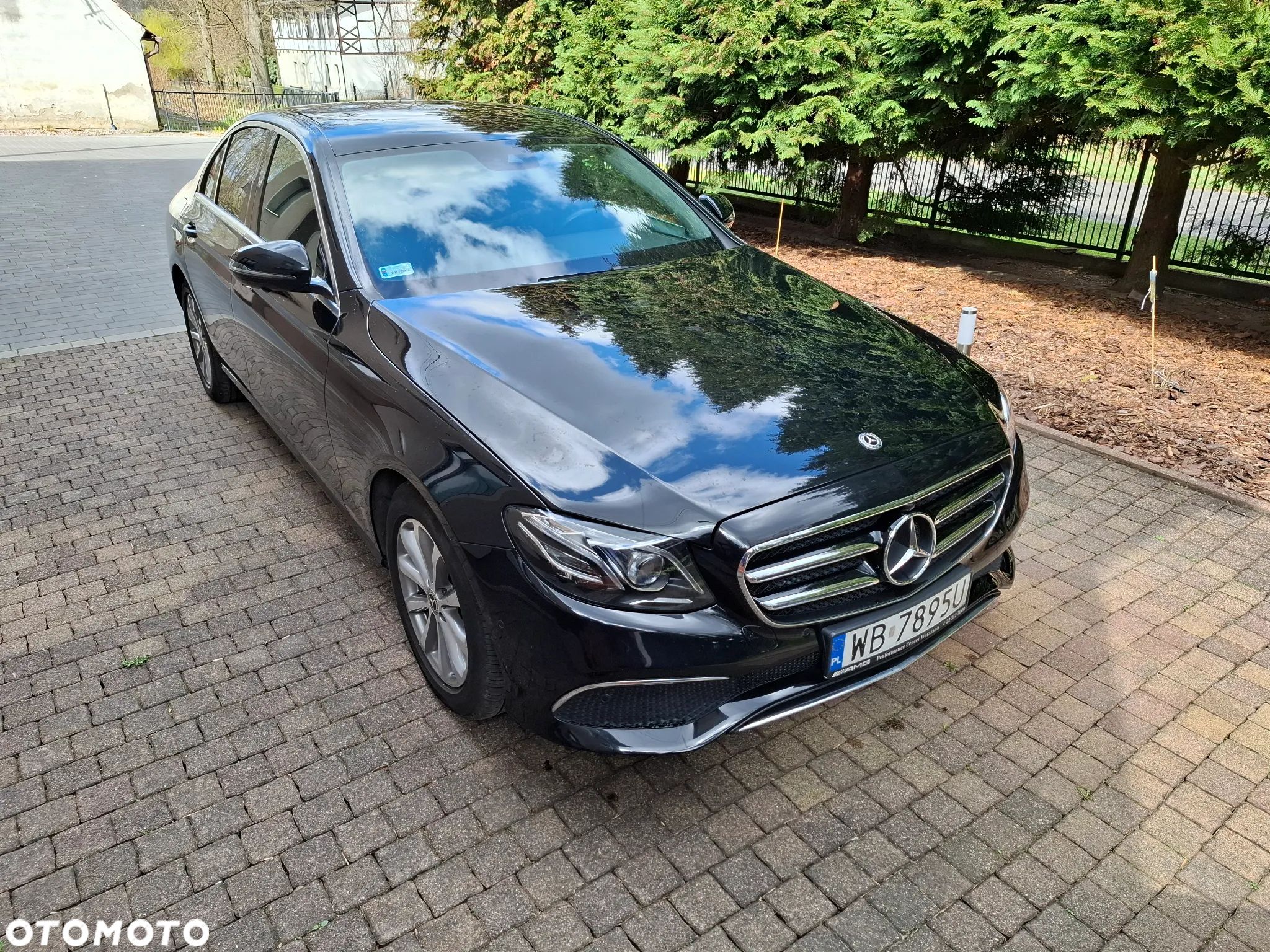 Mercedes-Benz Klasa E - 1