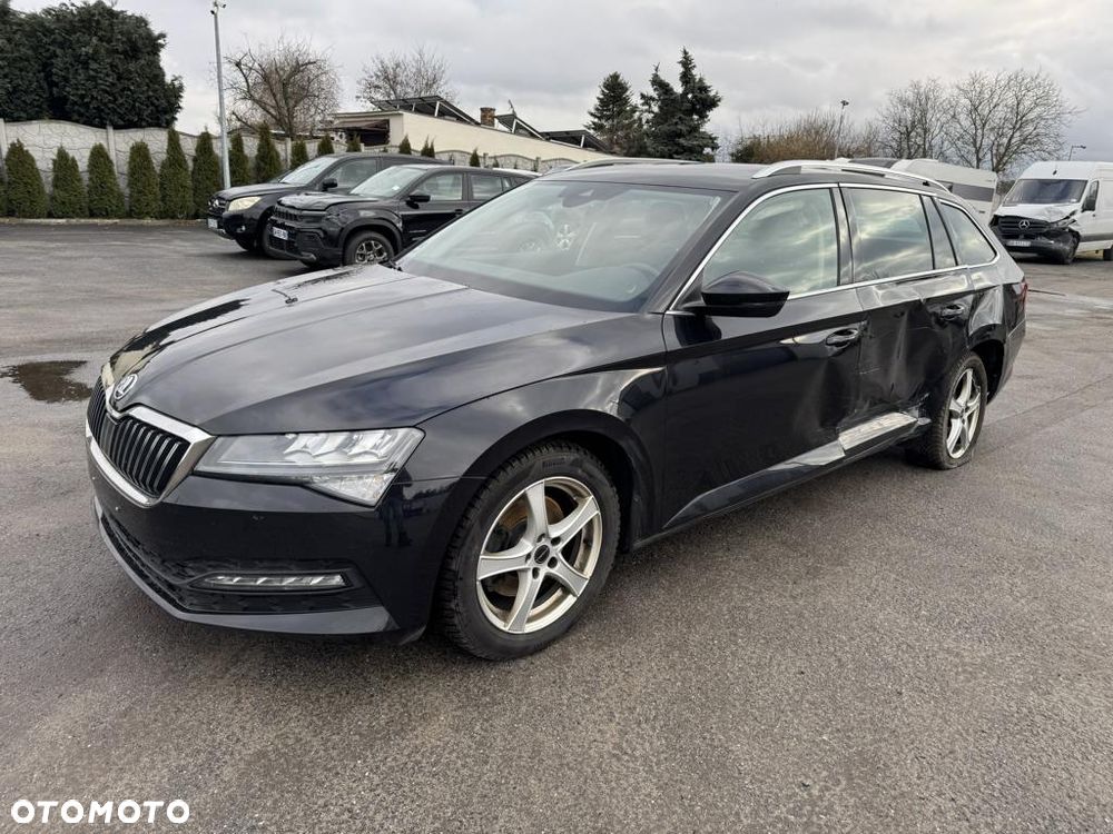 Skoda Superb 2.0 TDI DSG Ambition - 3
