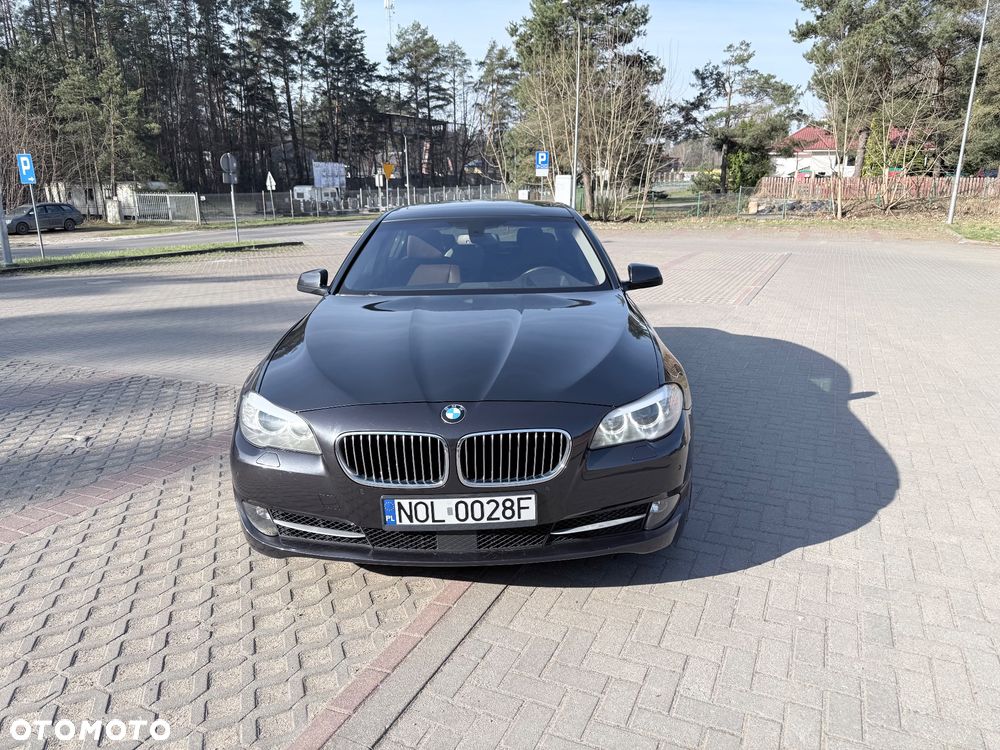 BMW Seria 5 535i xDrive Luxury Line - 1