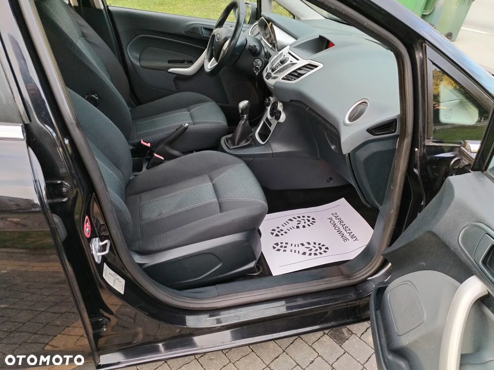 Ford Fiesta - 11
