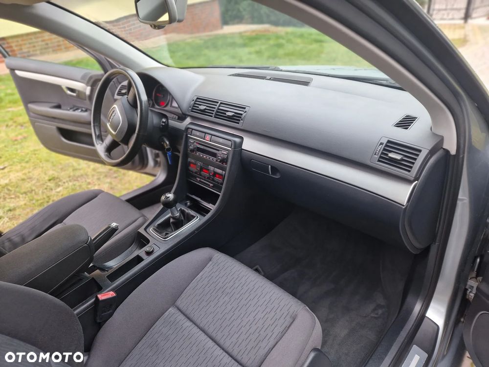 Audi A4 Avant 2.0 TDI DPF - 17