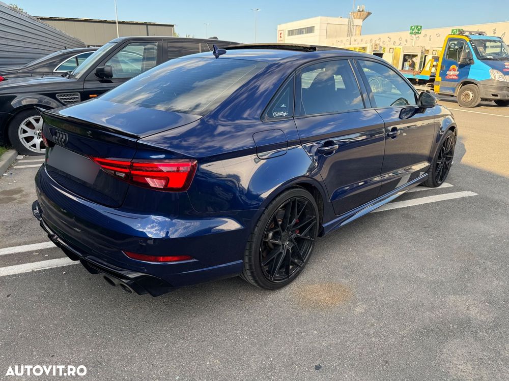 Audi S3 S tronic - 10