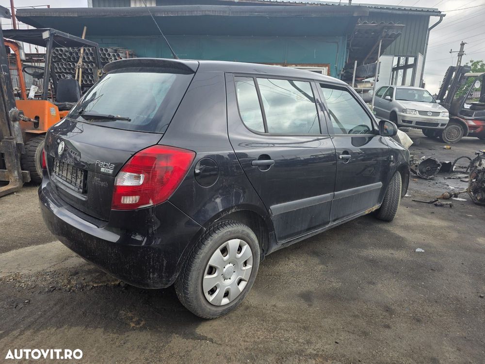 Dezmembram Skoda Fabia 2 2009 BMS 1.4tdi - 4